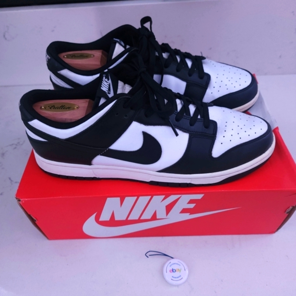 Nike Panda Dunk Retro Low Size 11